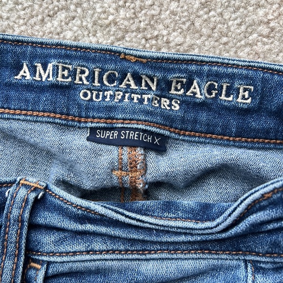 American Eagle Outfitters Highest Rise Jeggings with holes - Picture 7 of 9